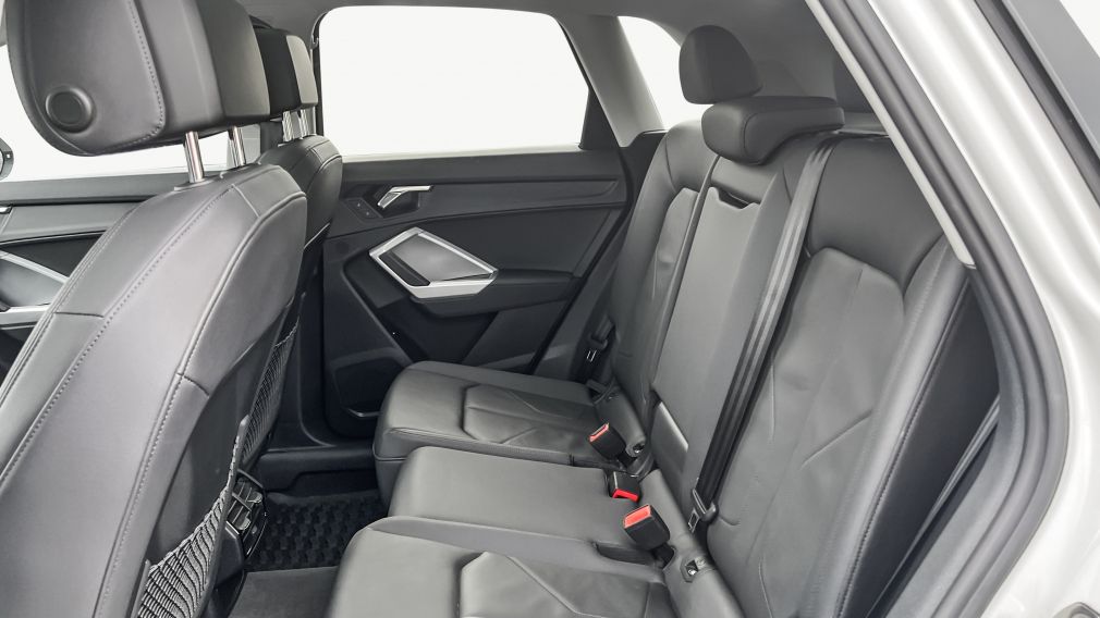 Audi Q3 Komfort 2023 d&rsquo;occasion à vendre - 25