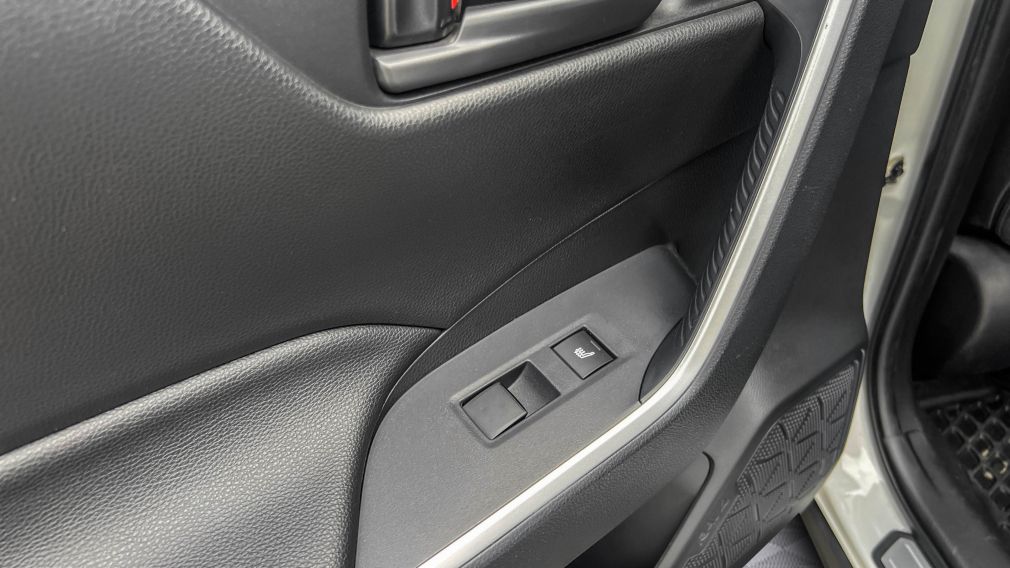 Toyota RAV4 Prime SE 2021 d&rsquo;occasion à vendre - 25