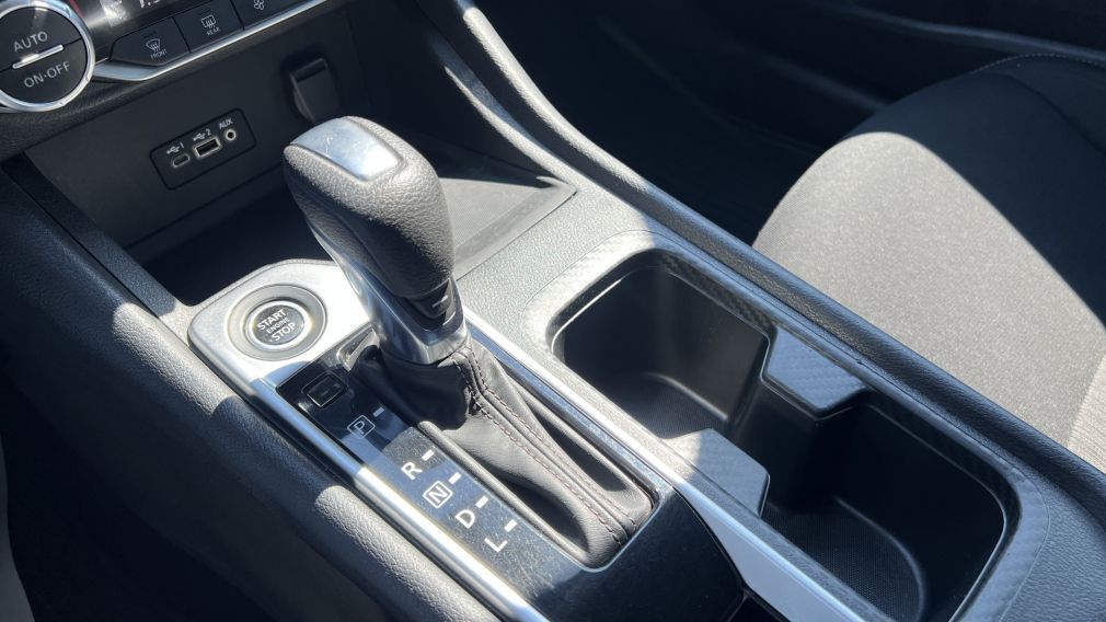 Nissan Sentra SV 2023 d&rsquo;occasion à vendre - 23