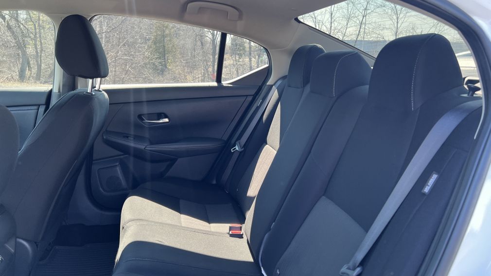 Nissan Sentra SV 2023 d&rsquo;occasion à vendre - 26