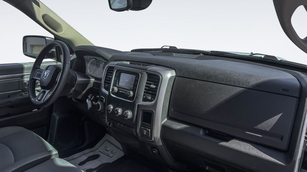 Ram 1500 SLT 2023 d&rsquo;occasion à vendre - 9