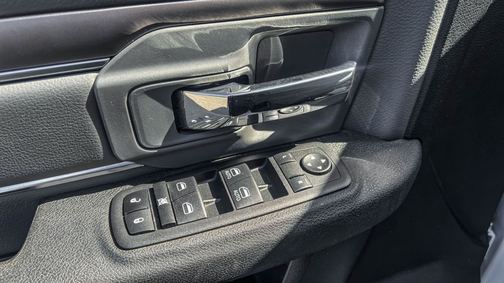 Ram 1500 SLT 2023 d&rsquo;occasion à vendre - 11