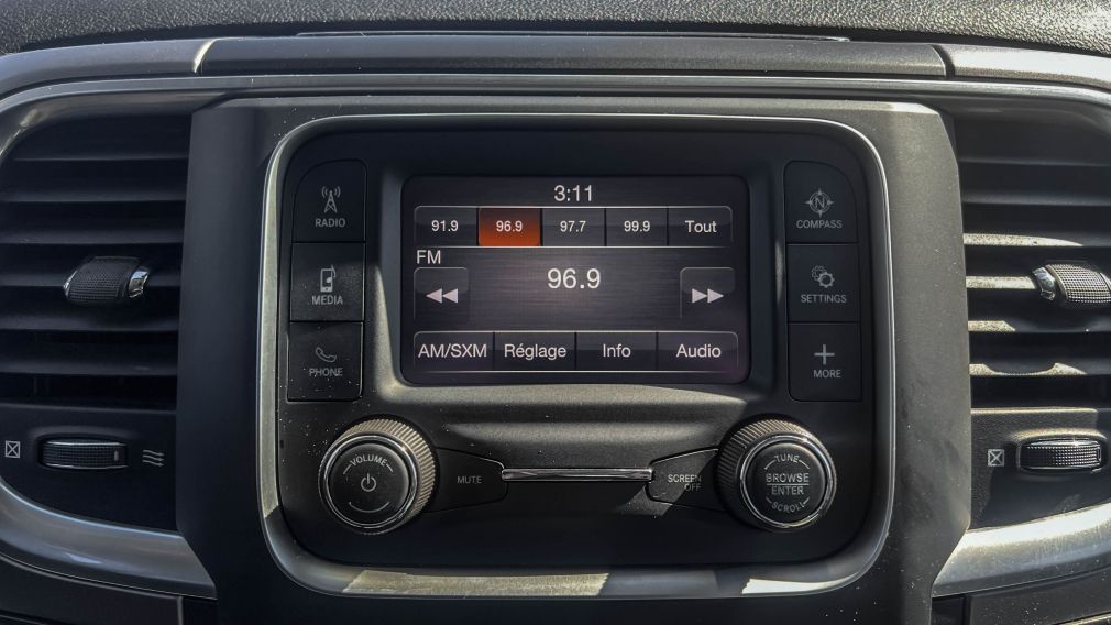 Ram 1500 SLT 2023 d&rsquo;occasion à vendre - 17