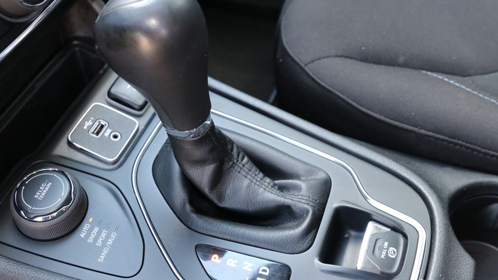 Jeep Cherokee North 2019 d&rsquo;occasion à vendre - 16