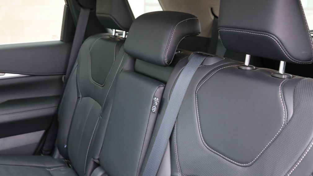 Infiniti QX60 LUXE 2024 d&rsquo;occasion à vendre - 16