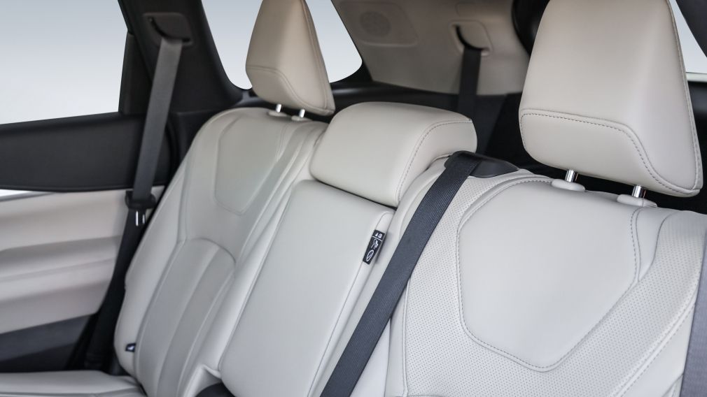 Infiniti QX60 LUXE 2024 d&rsquo;occasion à vendre - 18