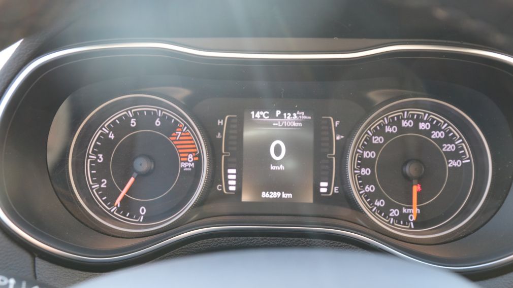 Jeep Cherokee Sport 2019 d&rsquo;occasion à vendre - 13