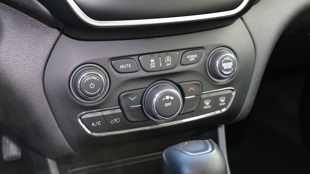 Jeep Cherokee Sport 2019 d&rsquo;occasion à vendre - 15