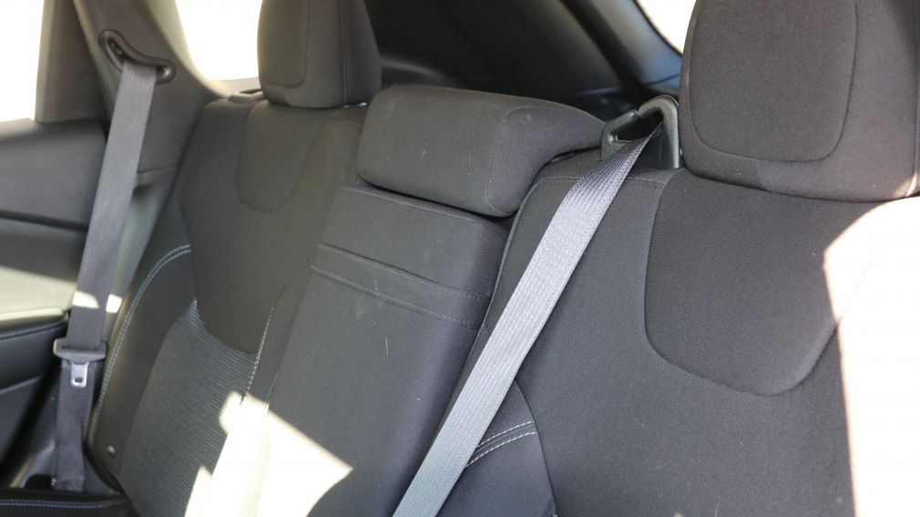 Jeep Cherokee Sport 2019 d&rsquo;occasion à vendre - 17