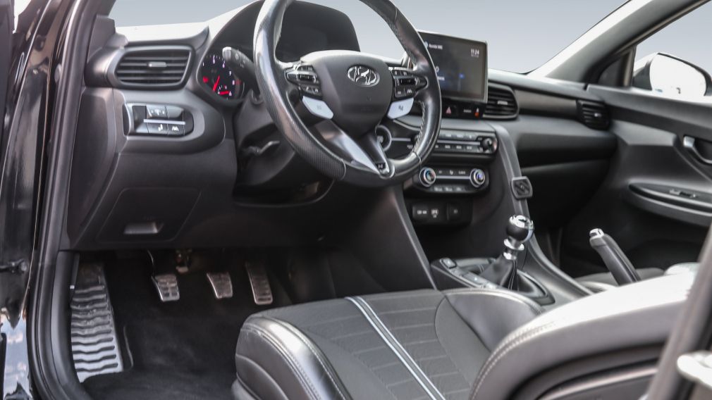 Hyundai Veloster Manual 2022 d&rsquo;occasion à vendre - 17