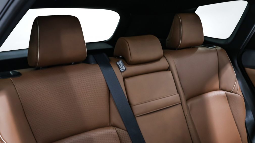 Toyota Crown Limited 2025 d&rsquo;occasion à vendre - 28