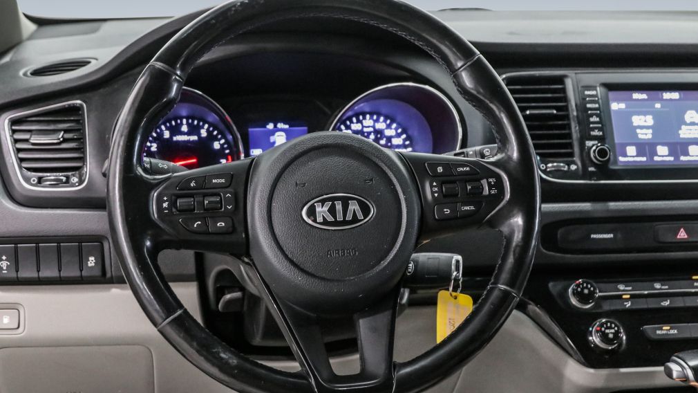 Kia Sedona LX 2020 d&rsquo;occasion à vendre - 15