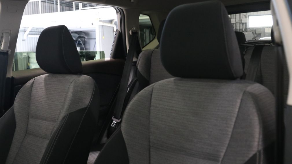 Nissan Rogue SV Moonroof 2023 d&rsquo;occasion à vendre - 9