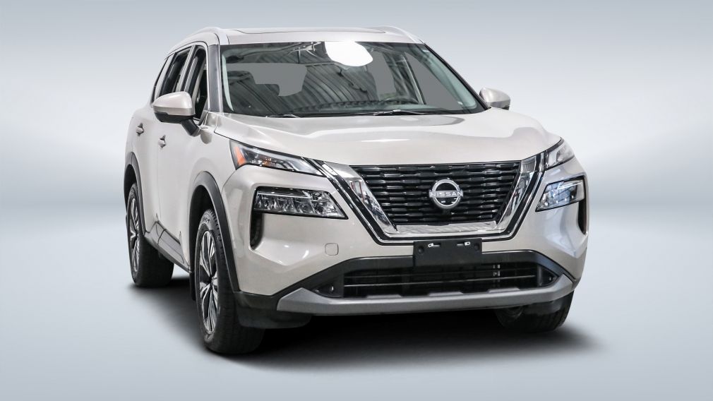 Nissan Rogue SV Moonroof