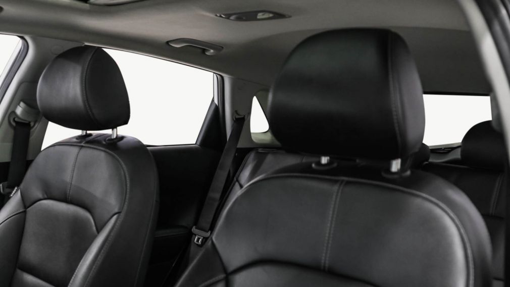 Kia Niro SX Touring 2022 d&rsquo;occasion à vendre - 10