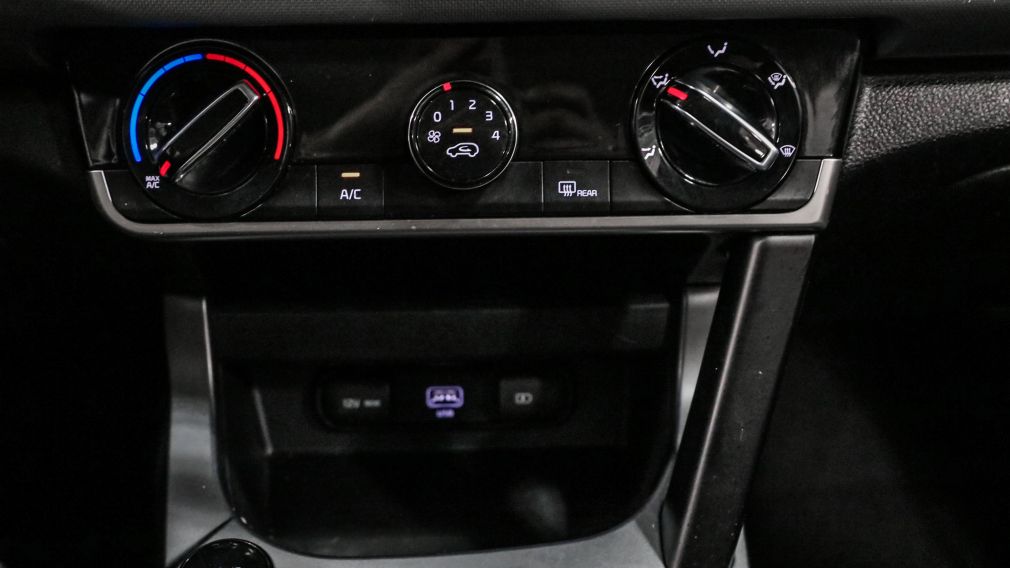 Kia Seltos LX 2022 d&rsquo;occasion à vendre - 21