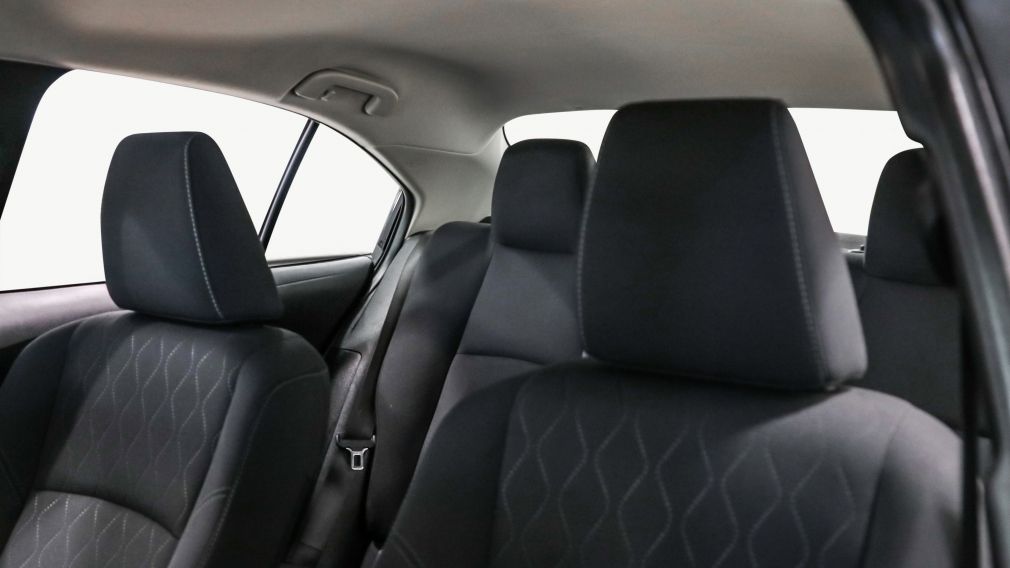 Toyota Corolla LE 2023 d&rsquo;occasion à vendre - 9