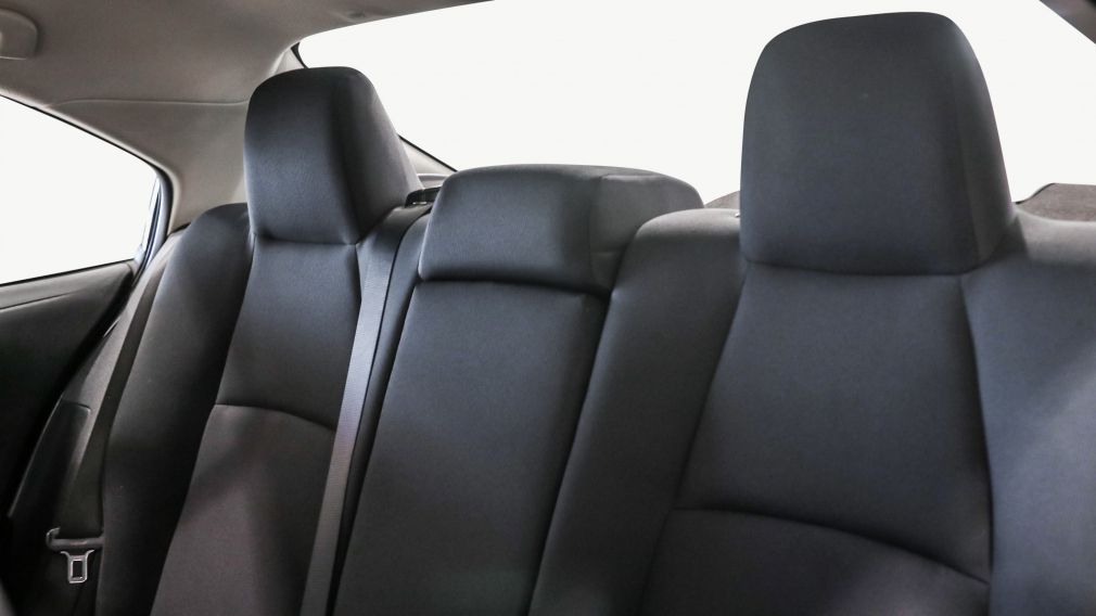 Toyota Corolla LE 2023 d&rsquo;occasion à vendre - 12