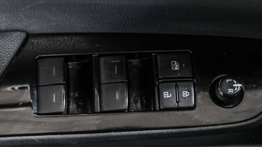 Toyota Corolla LE 2023 d&rsquo;occasion à vendre - 36