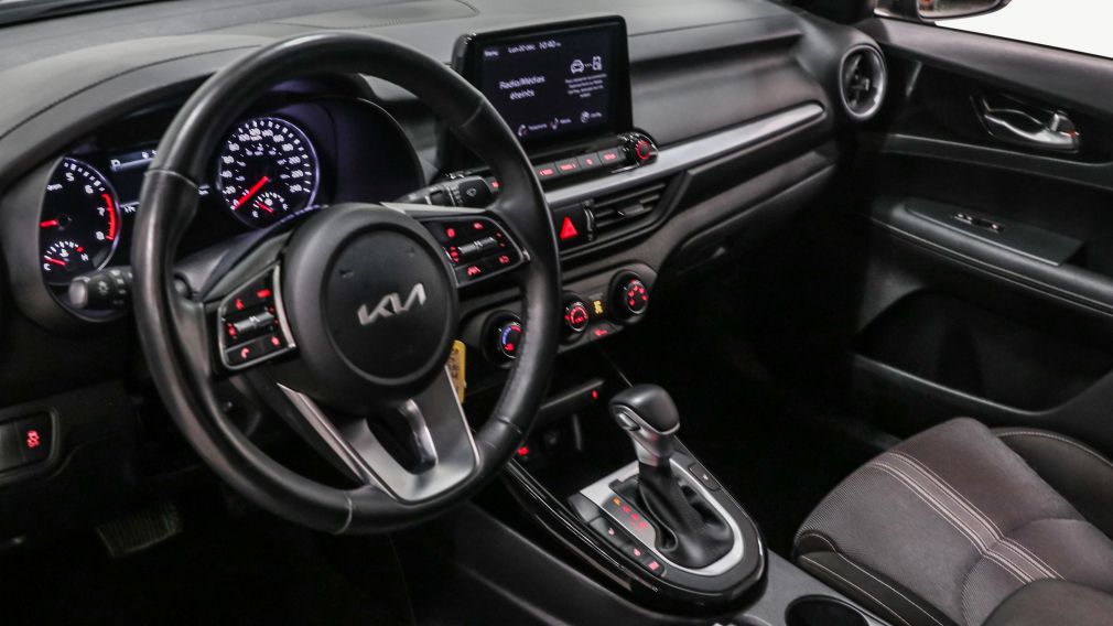 Kia Forte EX 2023 d&rsquo;occasion à vendre - 11