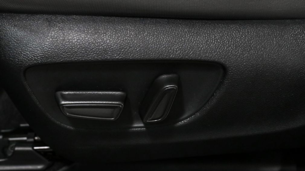 Toyota Sienna LE 2025 d&rsquo;occasion à vendre - 12