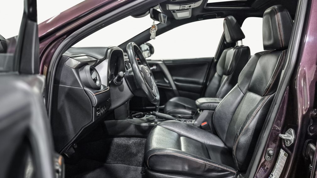 Toyota Rav 4 SE 2018 d’occasion à vendre - 14