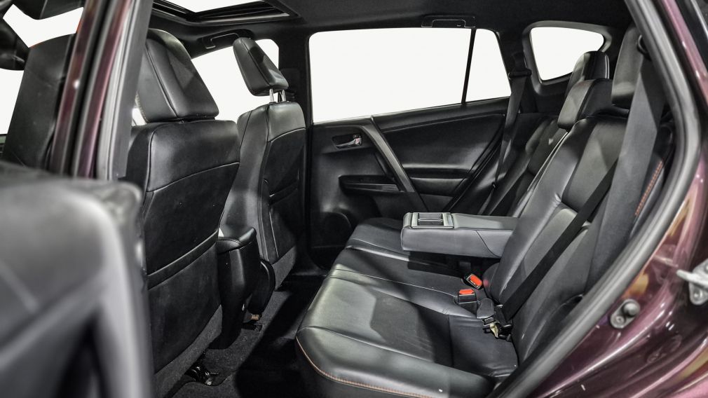 Toyota Rav 4 SE 2018 d’occasion à vendre - 26