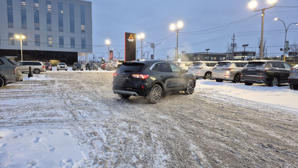 Ford Escape SE Plug-In Hybrid 2022 d&rsquo;occasion à vendre - 7