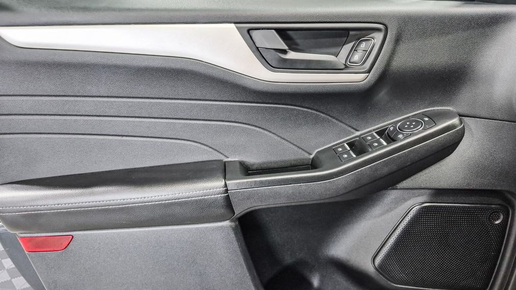 Ford Escape SE Plug-In Hybrid 2022 d&rsquo;occasion à vendre - 10