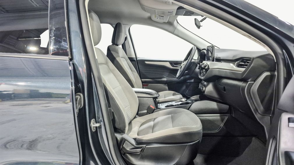 Ford Escape SE Plug-In Hybrid 2022 d&rsquo;occasion à vendre - 13