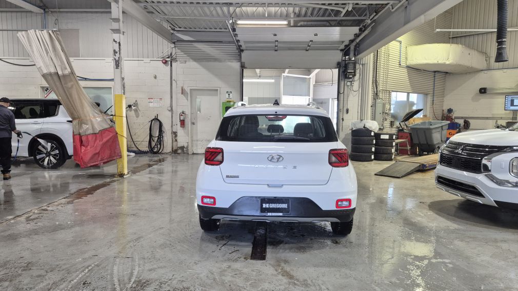 Hyundai Venue Preferred 2022 d&rsquo;occasion à vendre - 6