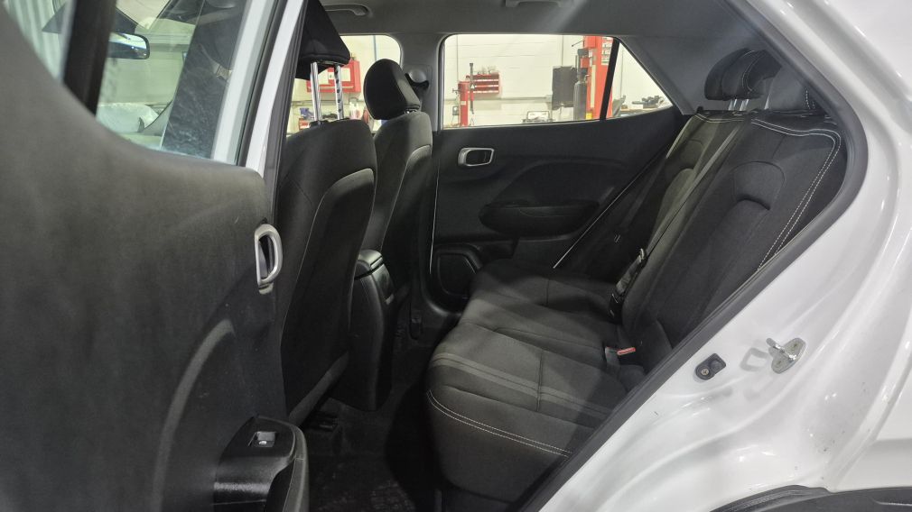 Hyundai Venue Preferred 2022 d&rsquo;occasion à vendre - 24