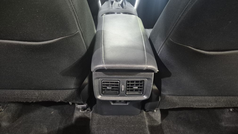 Toyota Venza LE 2023 d&rsquo;occasion à vendre - 24