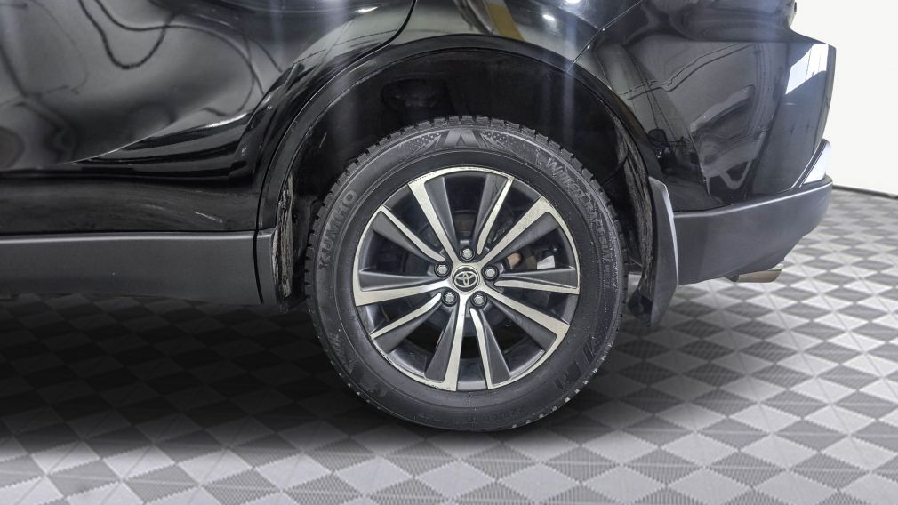 Toyota Venza LE 2023 d&rsquo;occasion à vendre - 9