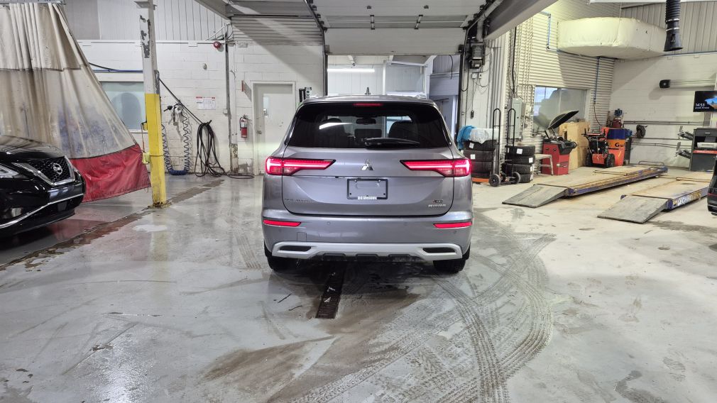 Mitsubishi Outlander GT Premium 2022 d&rsquo;occasion à vendre - 6