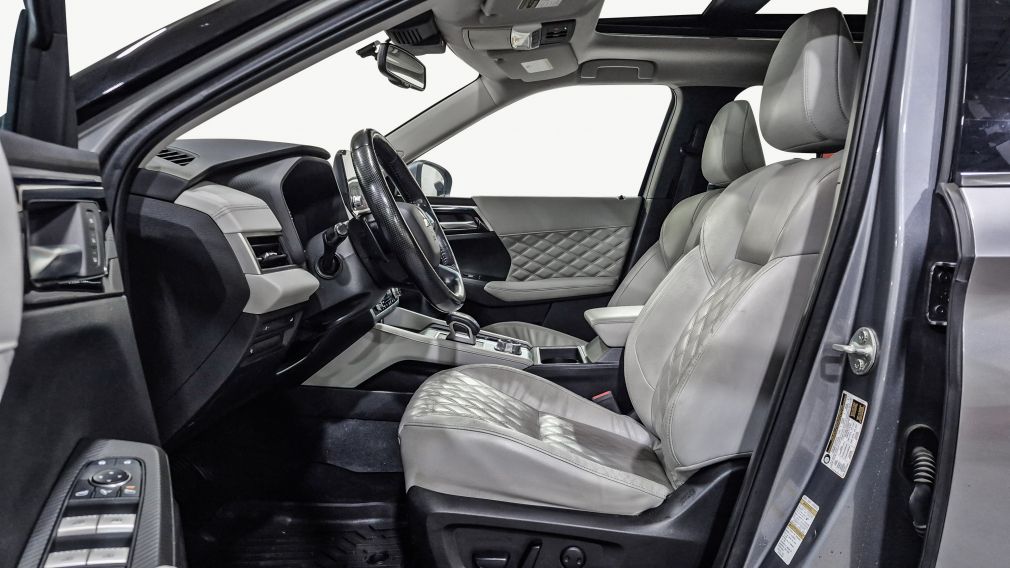 Mitsubishi Outlander GT Premium 2022 d&rsquo;occasion à vendre - 11