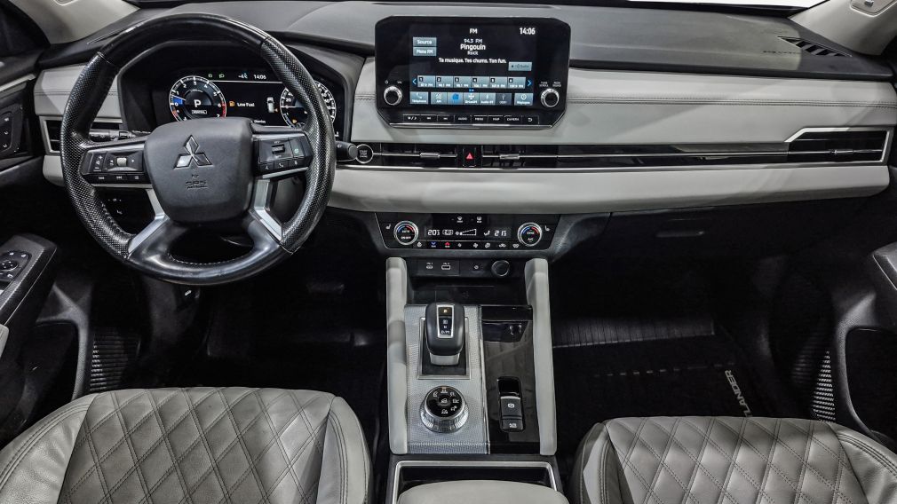 Mitsubishi Outlander GT Premium 2022 d&rsquo;occasion à vendre - 19