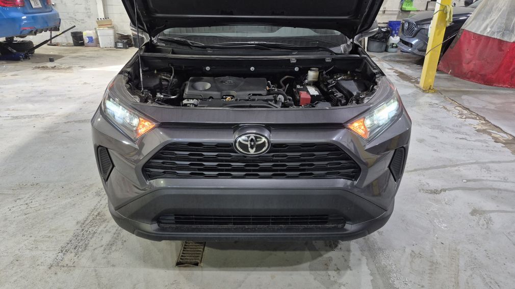 Toyota Rav 4 LE 2021 d&rsquo;occasion à vendre - 27