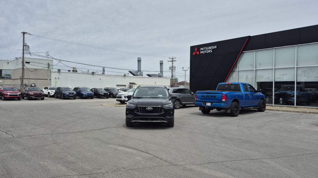 Ford Escape PHEV 2023 d&rsquo;occasion à vendre - 2