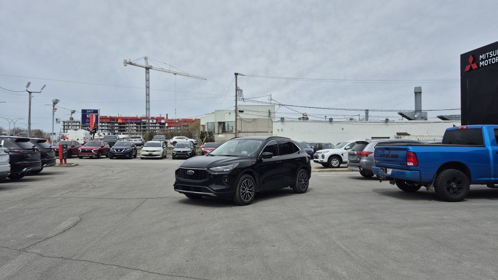 Ford Escape PHEV 2023 d&rsquo;occasion à vendre - 3