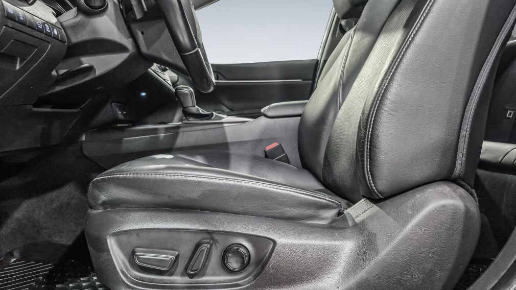Toyota Camry Hybrid XSE 2021 à vendre à Trois-Rivières - 11