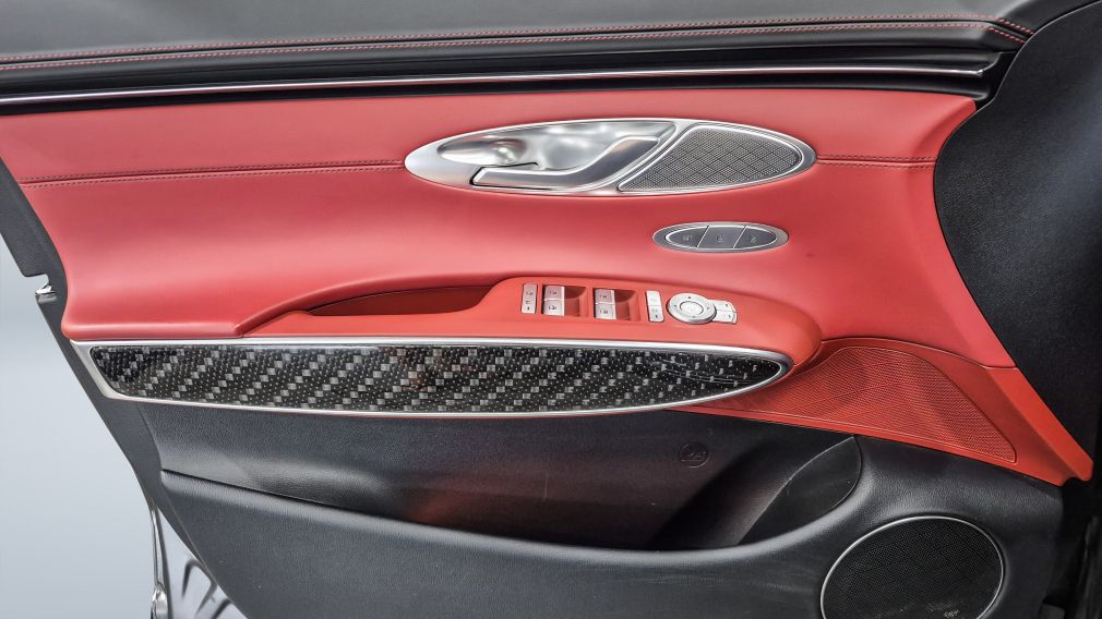 Genesis GV70 3.5T Sport Plus 2023 à vendre à Donnacona - 10