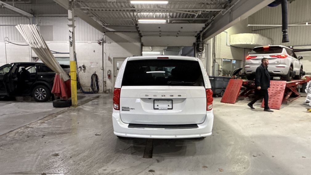 Dodge GR Caravan Premium Plus 2020 d&rsquo;occasion à vendre - 6