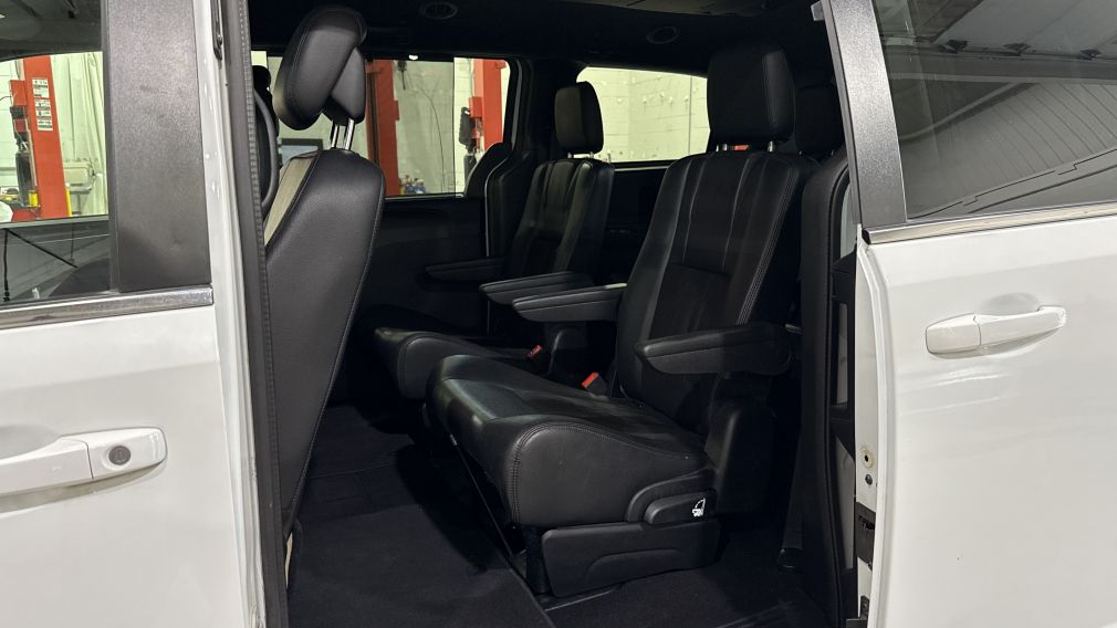 Dodge GR Caravan Premium Plus 2020 d&rsquo;occasion à vendre - 23
