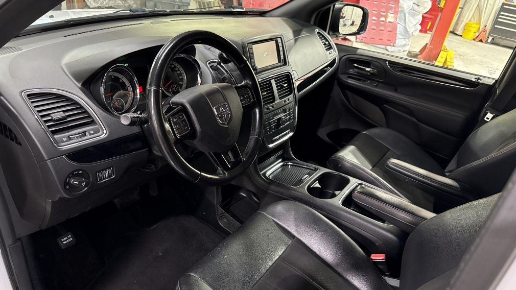 Dodge GR Caravan Premium Plus 2020 d&rsquo;occasion à vendre - 14