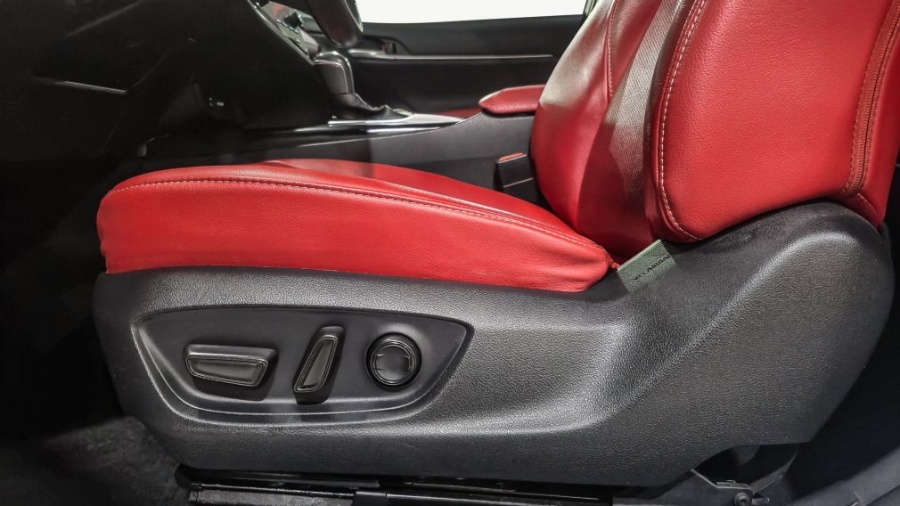 Toyota Camry XSE 2019 d&rsquo;occasion à vendre - 13