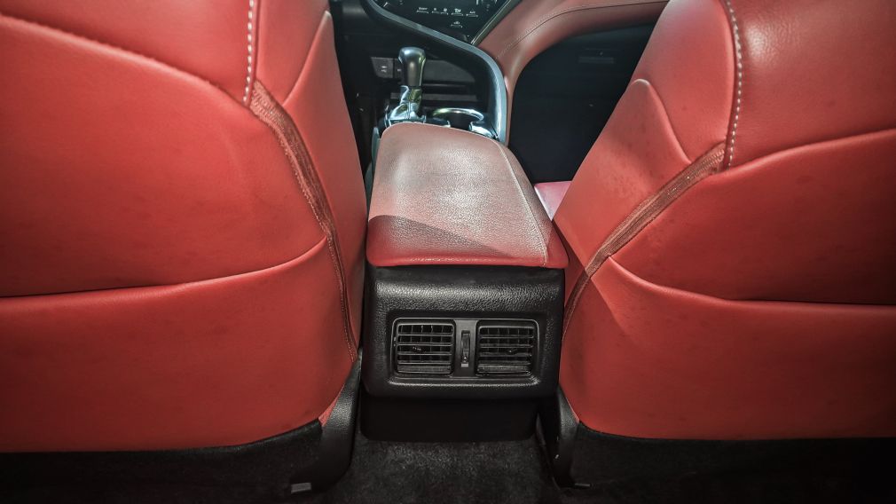 Toyota Camry XSE 2019 d&rsquo;occasion à vendre - 25