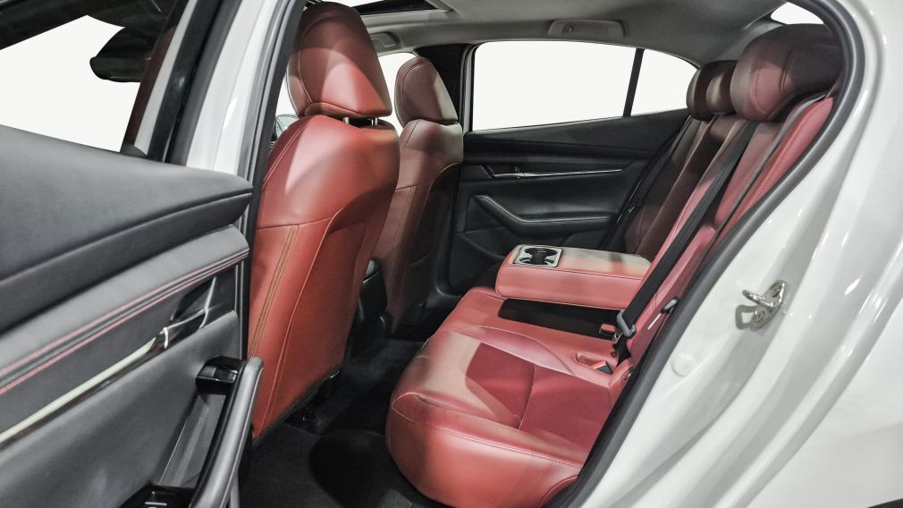 Mazda 3 GT 2022 d&rsquo;occasion à vendre - 24