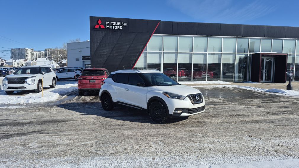 Nissan Kicks SR