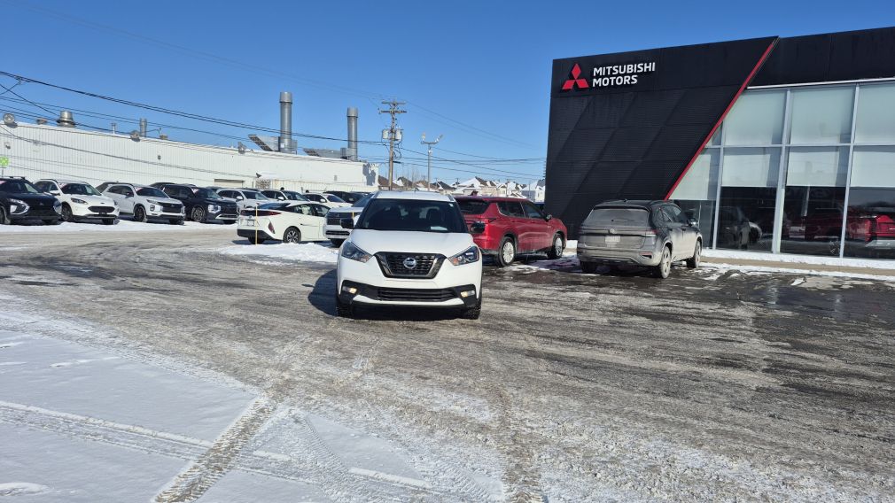 Nissan Kicks SR 2019 d&rsquo;occasion à vendre - 2